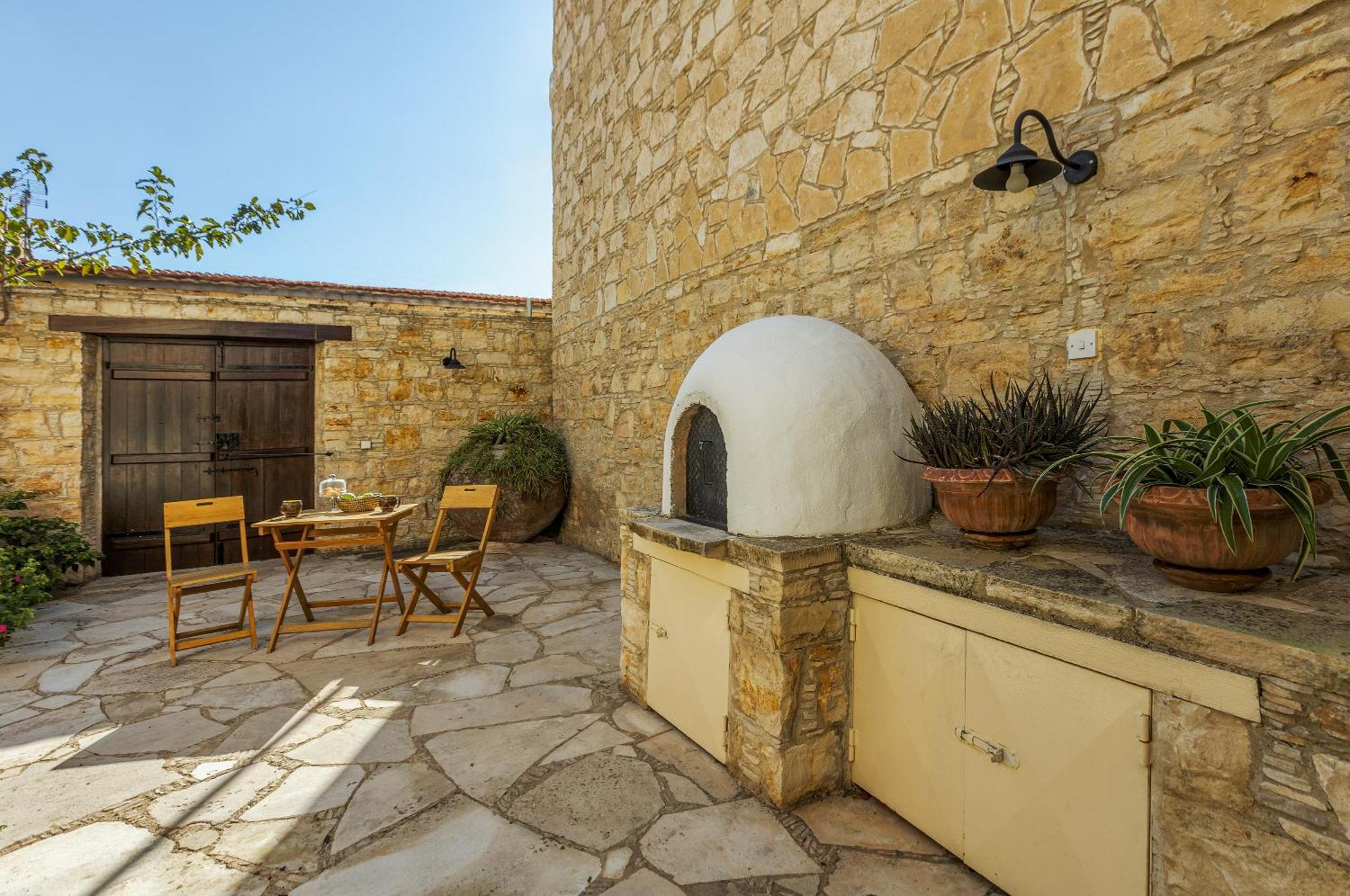 لوفو Oinoessa Traditional Boutique Guest Houses المظهر الخارجي الصورة