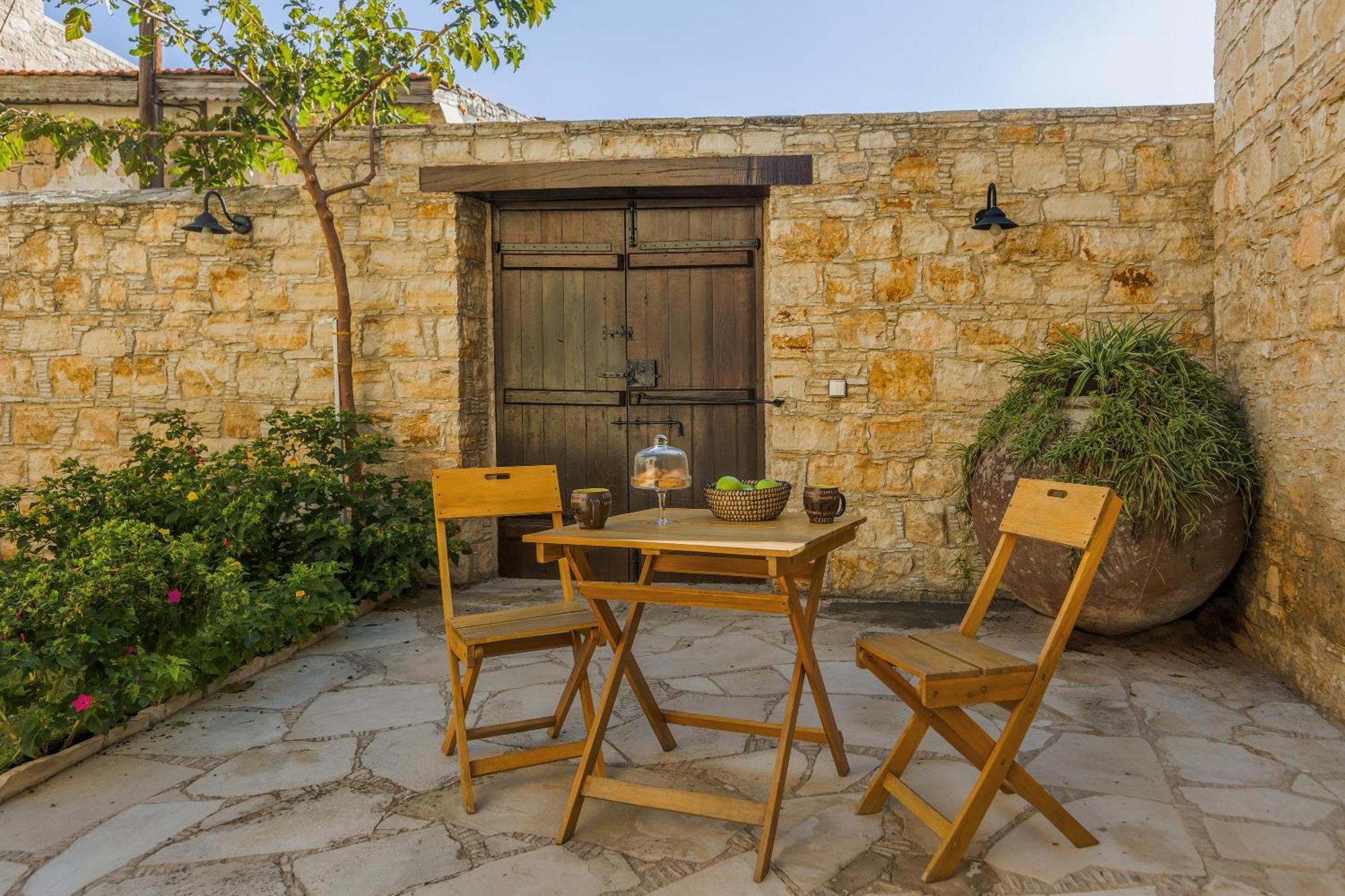 لوفو Oinoessa Traditional Boutique Guest Houses المظهر الخارجي الصورة