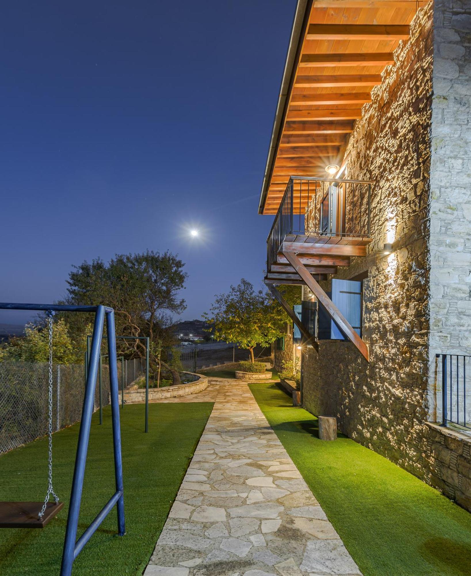 لوفو Oinoessa Traditional Boutique Guest Houses المظهر الخارجي الصورة